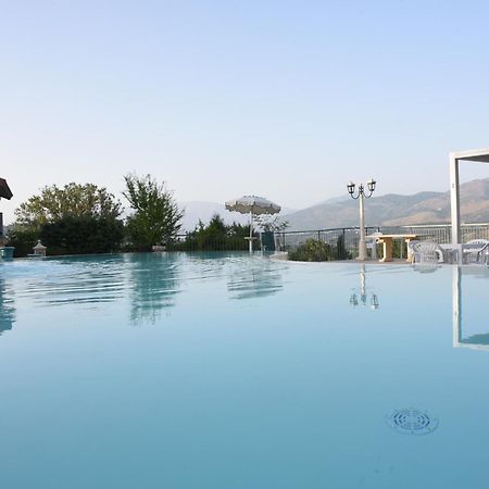 Bosco D'Olmi Country House Sant'Andrea del Garigliano Exteriör bild