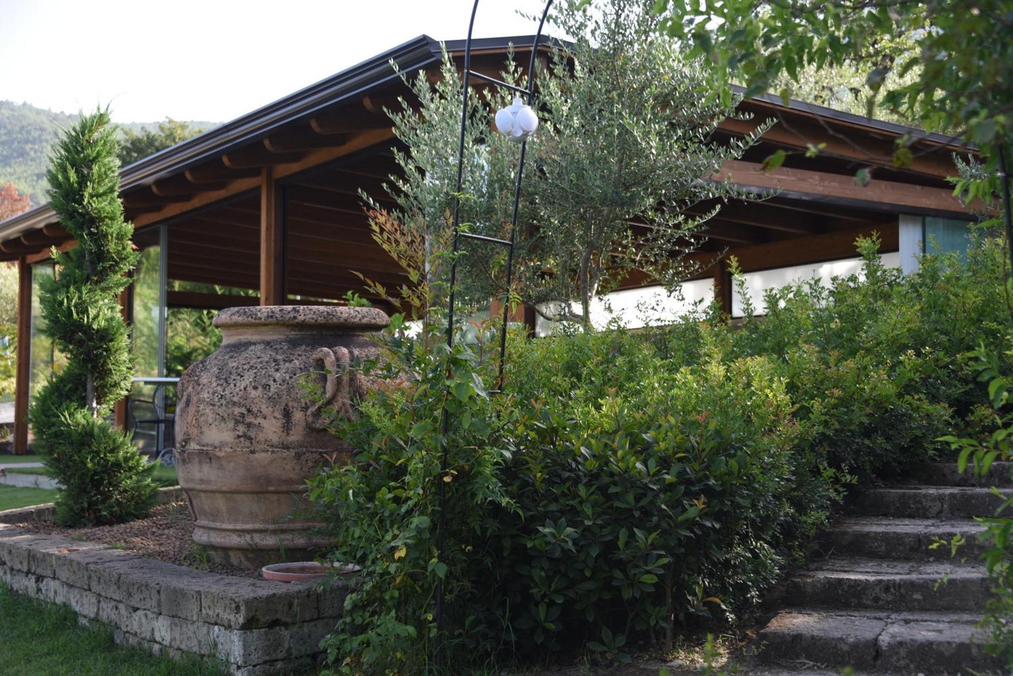 Bosco D'Olmi Country House Bed and Breakfast Sant'Andrea del Garigliano Exteriör bild