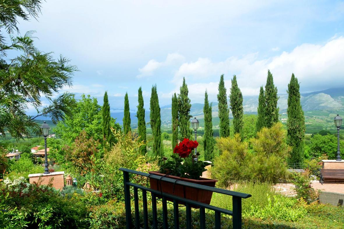 Bosco D'Olmi Country House Bed and Breakfast Sant'Andrea del Garigliano Exteriör bild