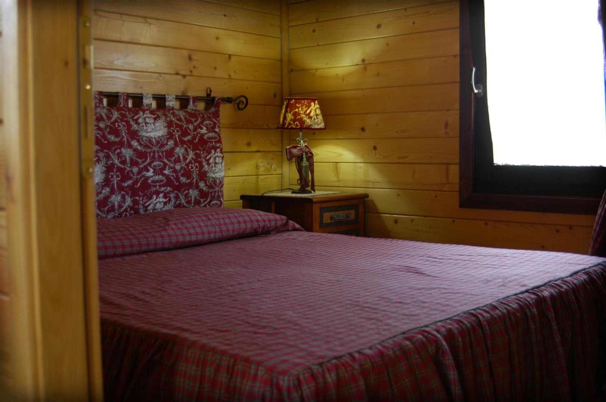 Bosco D'Olmi Country House Sant'Andrea del Garigliano Exteriör bild
