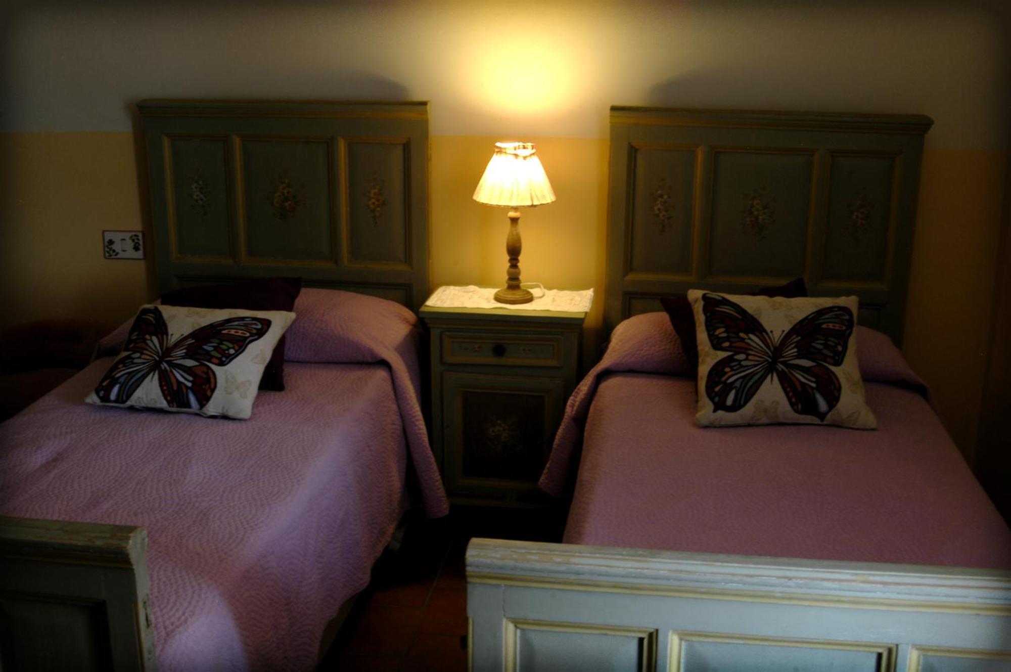 Bosco D'Olmi Country House Sant'Andrea del Garigliano Exteriör bild
